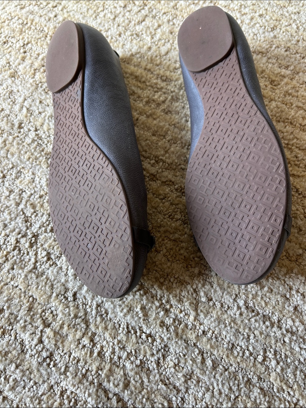 Tory Burch Grey Logo Ballet Flats - Picture 2 of 2